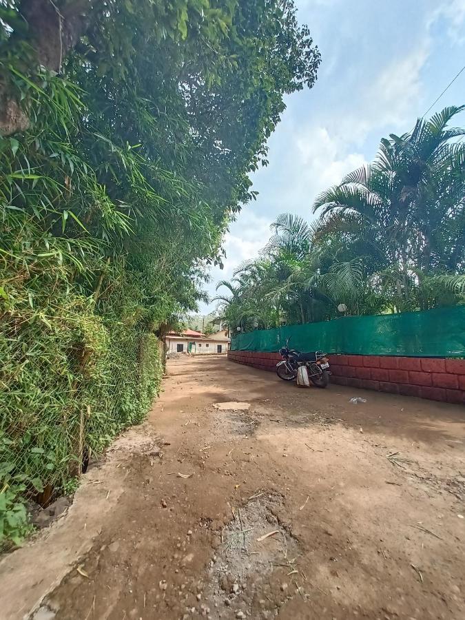 Hotel Oakwood Mahābaleshwar Buitenkant foto