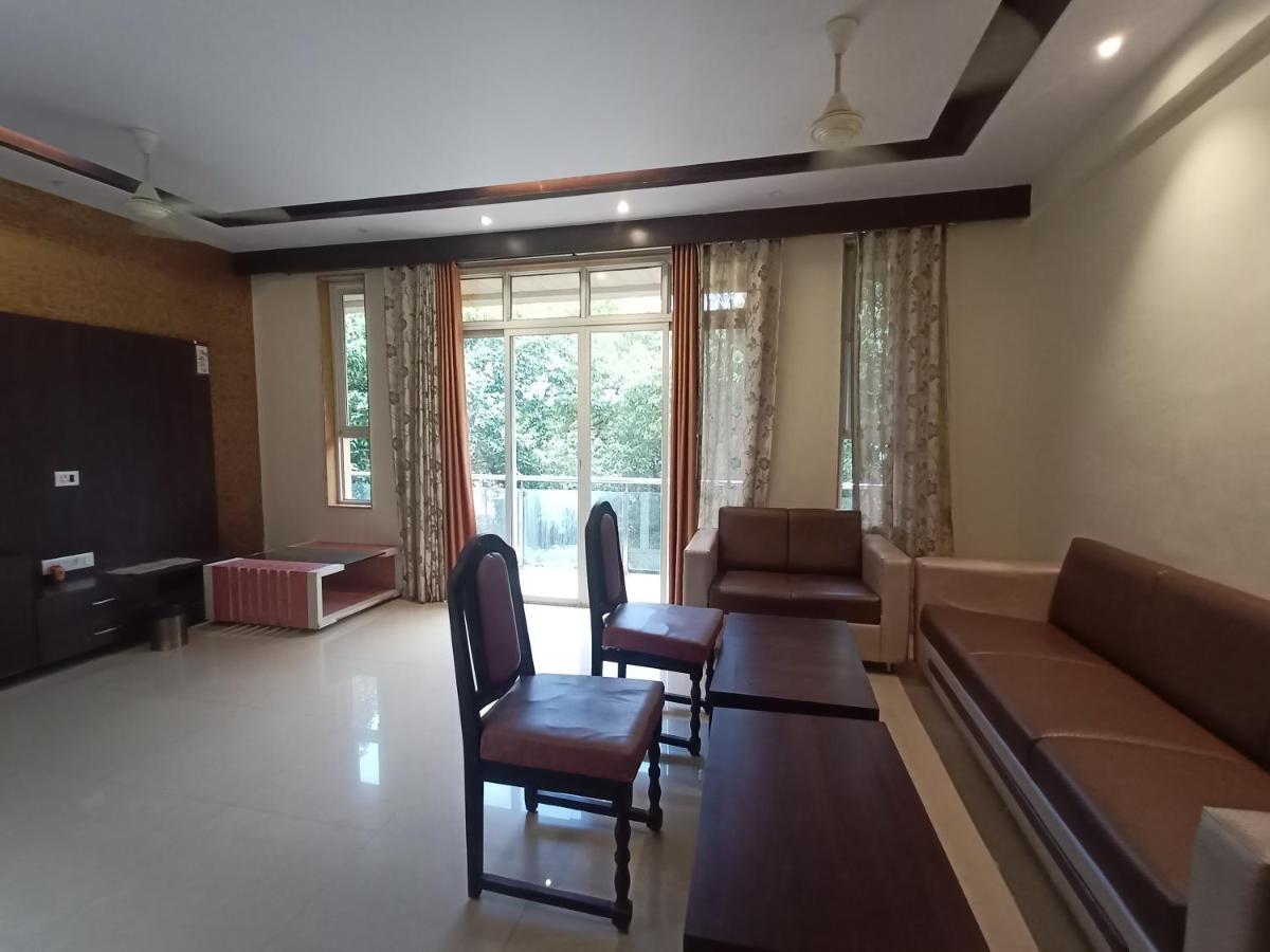 Hotel Oakwood Mahābaleshwar Buitenkant foto