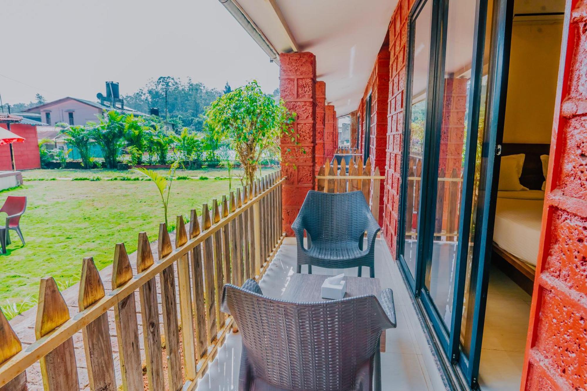 Hotel Oakwood Mahābaleshwar Buitenkant foto