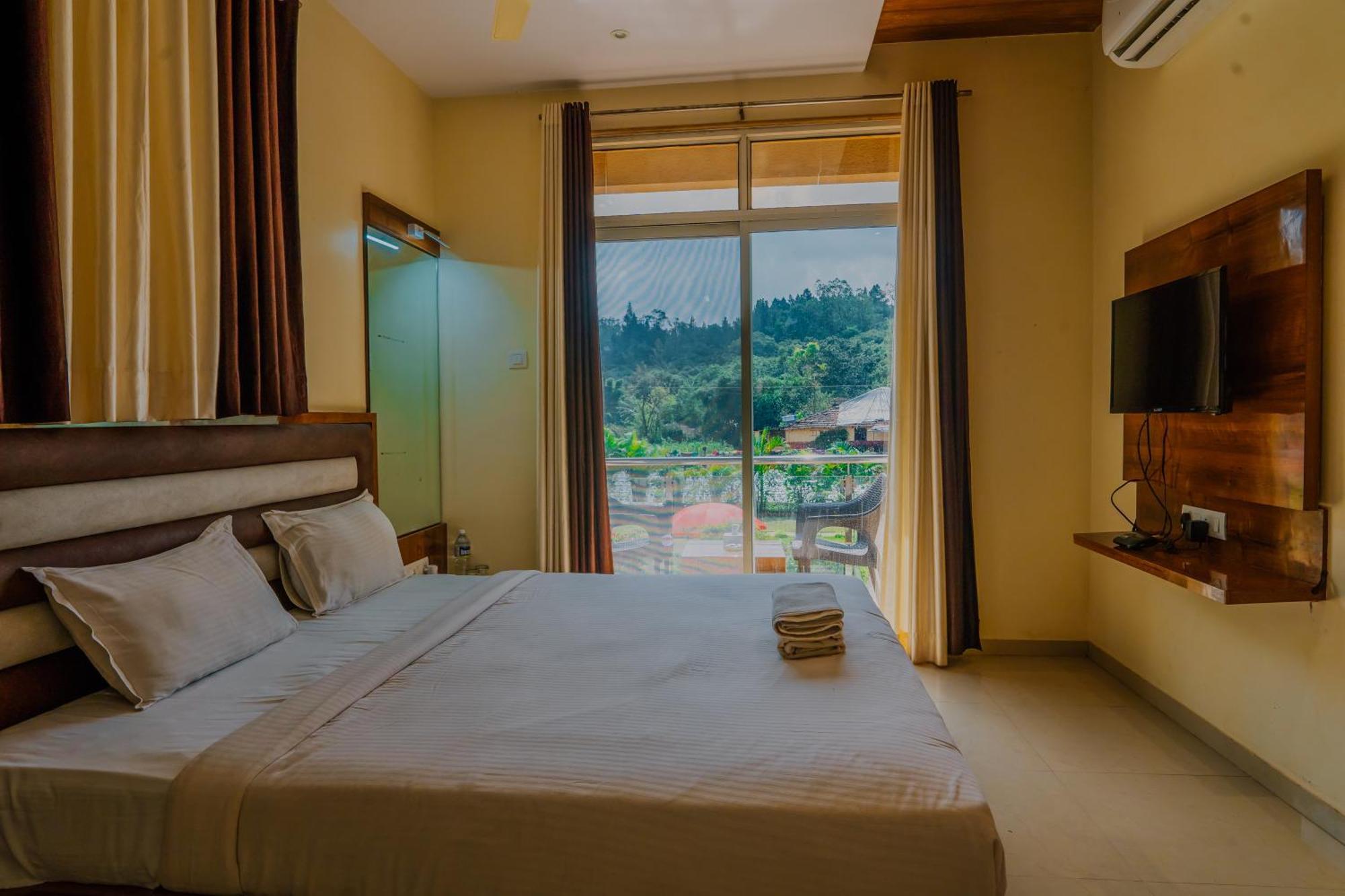 Hotel Oakwood Mahābaleshwar Buitenkant foto