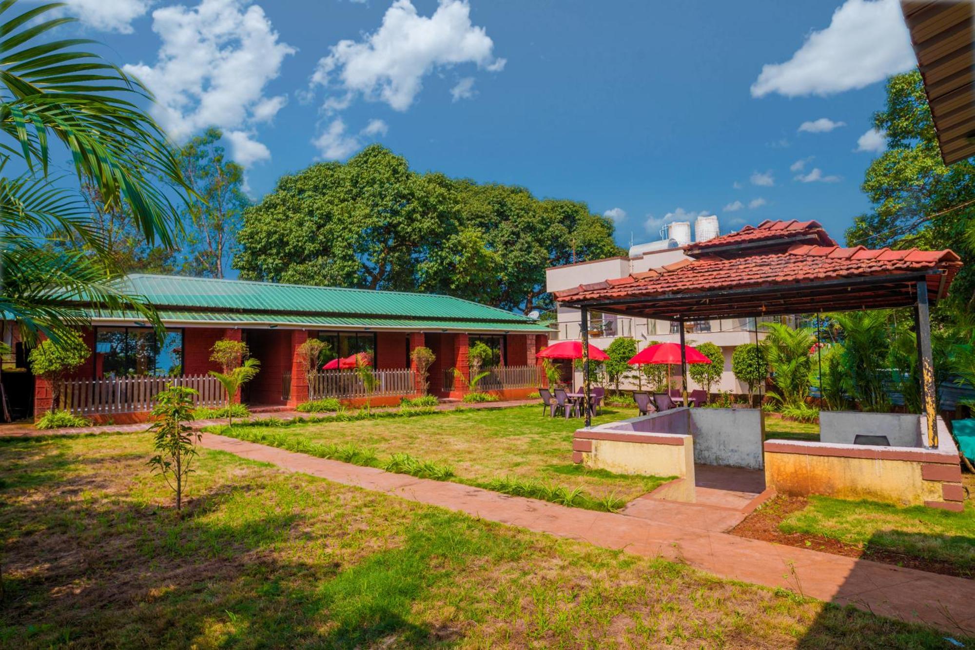 Hotel Oakwood Mahābaleshwar Buitenkant foto