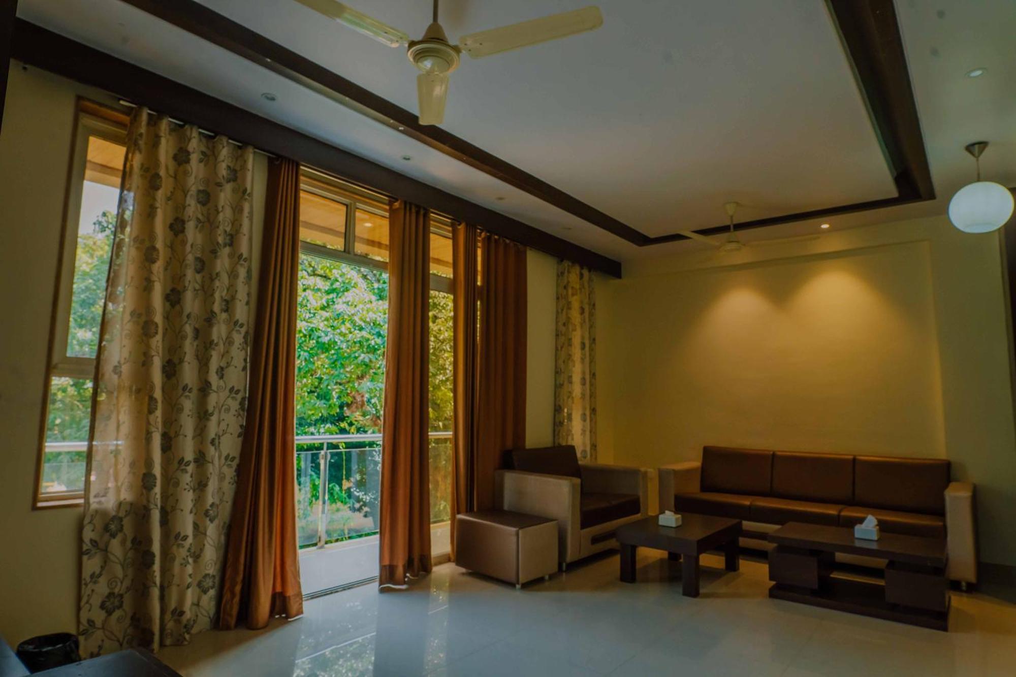 Hotel Oakwood Mahābaleshwar Kamer foto